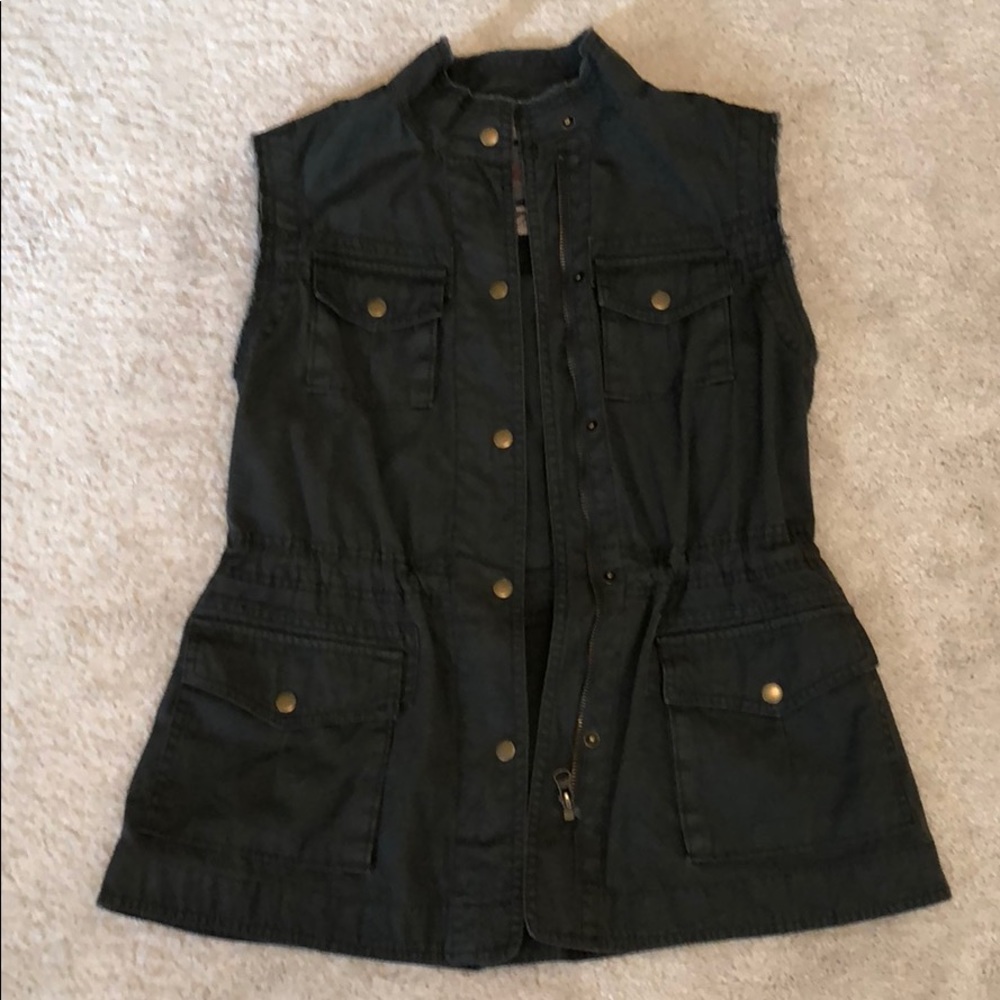Military inspired vest
